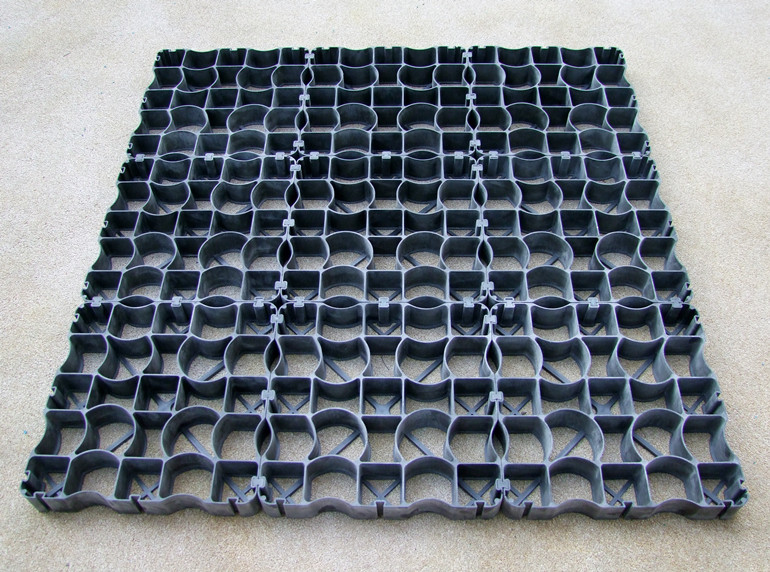 Composite Material Free Mud Plastic Flooring