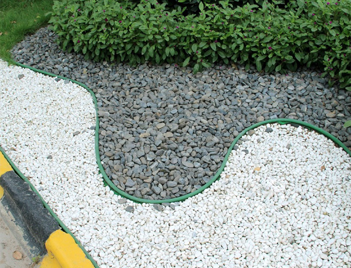 Premium Plastic Landscape Edging: Maximize Your Garden’s Potential